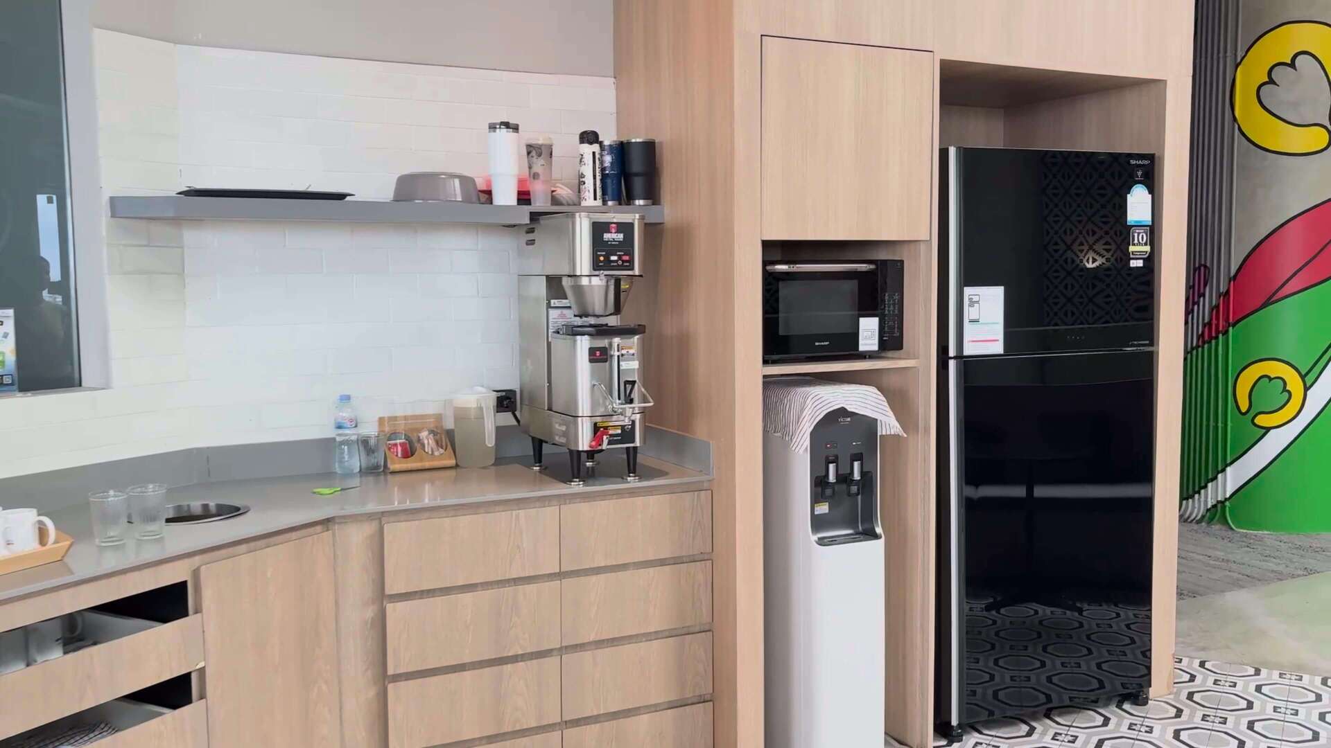 Coworking Space True Digital Park kitchen